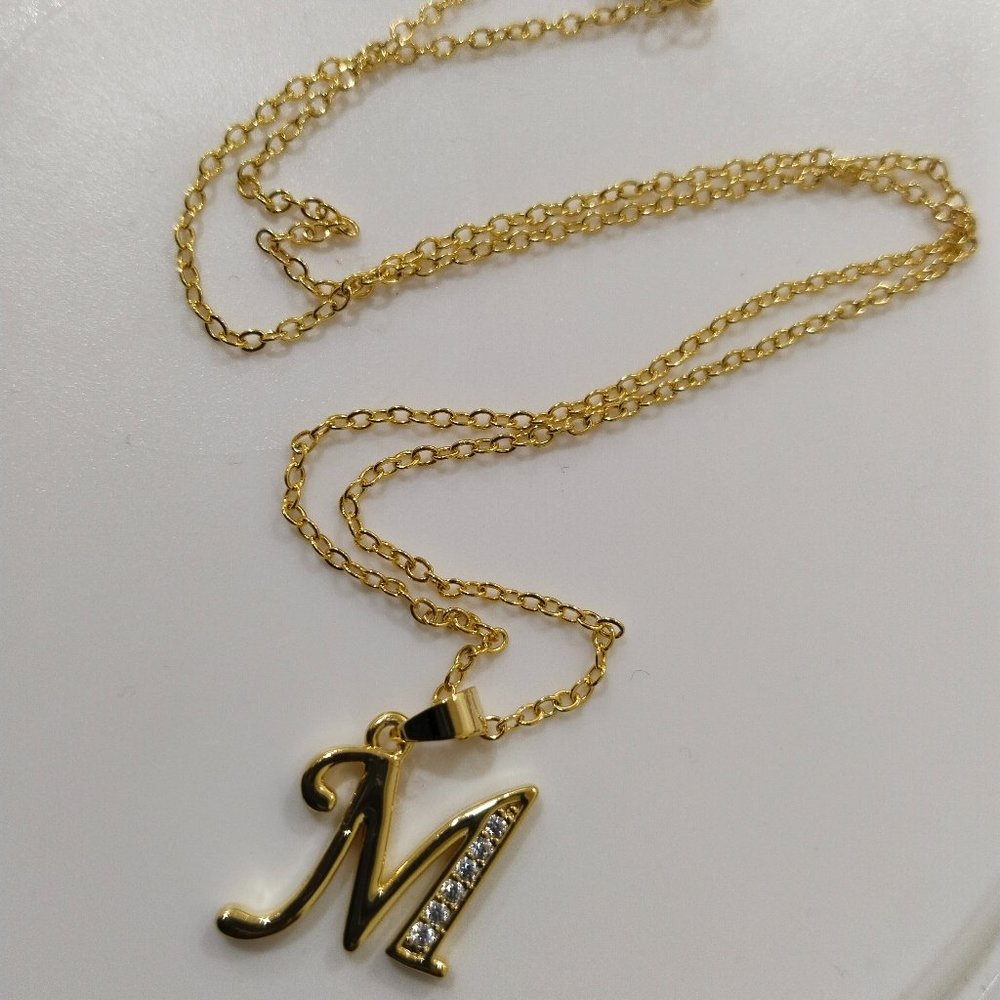 initials necklace M